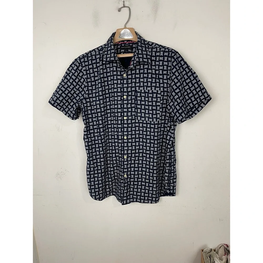 Banana Republic Mens XL Slim Fit Sea Turtle Print Short Sleeve Button Down Shirt